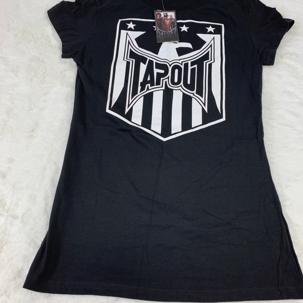 Tapout shield logo crew neck ladies tee